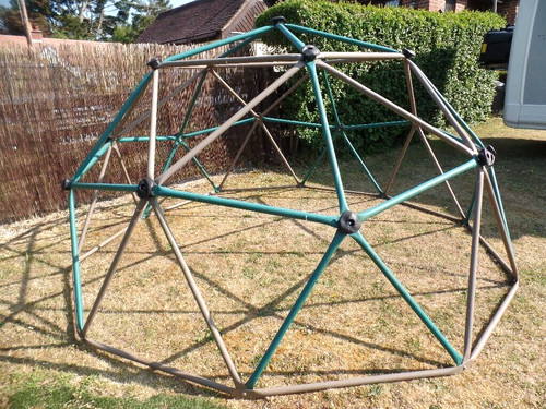 Very large freestanding - very,